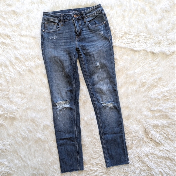 Vigoss Jagger Skinny Raw Hem Destroyed Crop Jeans - Picture 1 of 13